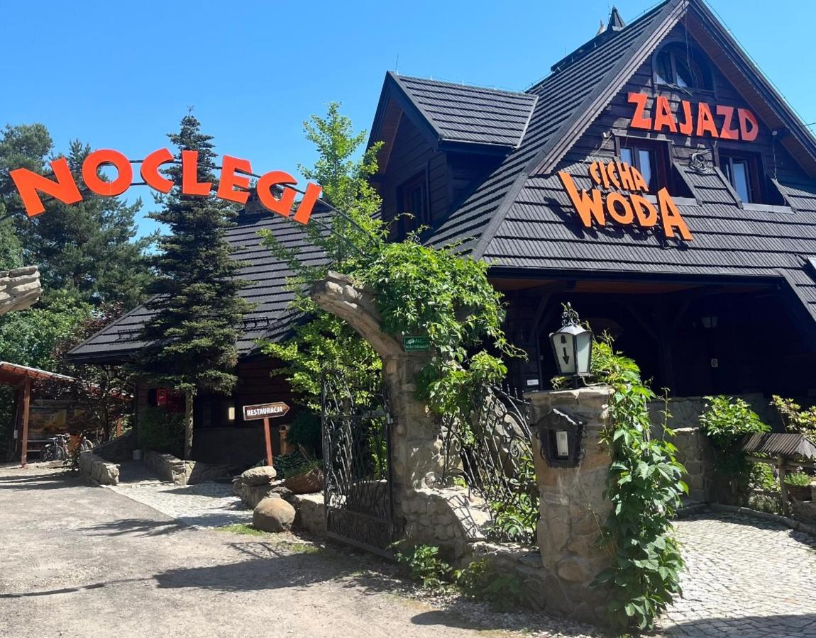 Zajazd Cicha Woda Maniowy Exterior photo
